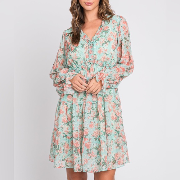 NEW! Women’s Boutique Floral Ruffle Accent CARRIE Dress - Picture 2 of 15